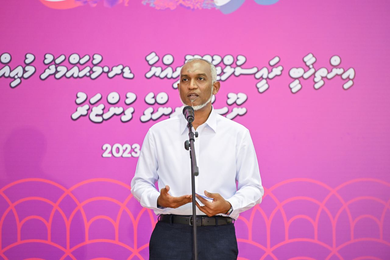 ބަޖެޓުގައި މީޑިއާތަކަށް ފައިސާ ހިމަނަން މުޢިއްޒު އެދިވަޑައިގެންފި