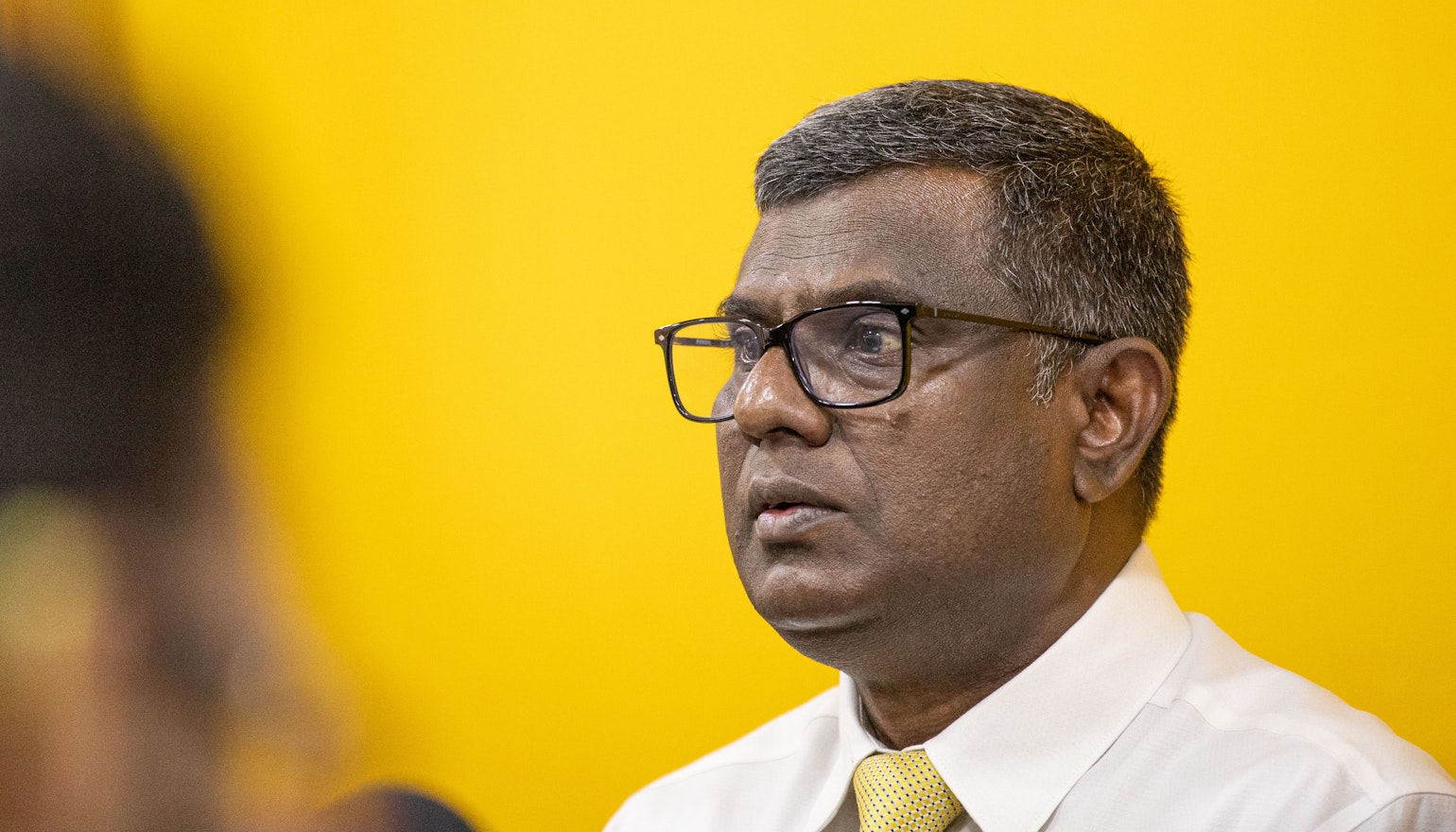 ބައެއް ވަޒީރުންނަށް ރުހުން ނުދޭން ޕީޕީއެމް، ޕީއެންސީގެ އިސް ބޭފުޅުން އެބަ އެދިވަޑައިގަންނަވާ: އިބުރޭ