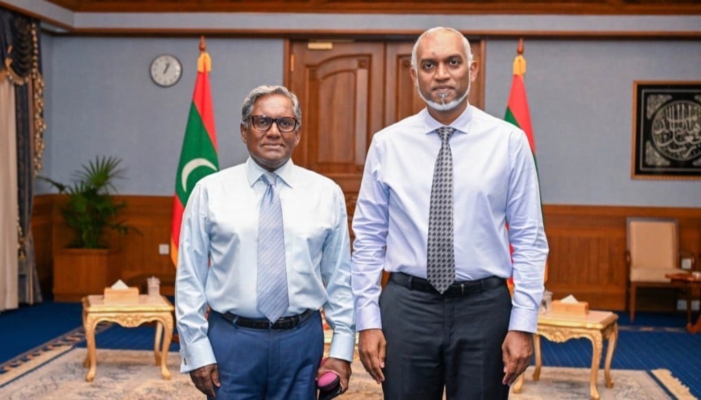 ރާއްޖޭގެ އެތައް މައުލޫމާތެއް އެޕްސްޓީނަށް ޙިއްސާކުރި ޑރ. ވަހީދު ރައީސްގެ އިސްމުޝީރުގެ މަގާމުން އިސްތިއުފާދީފި