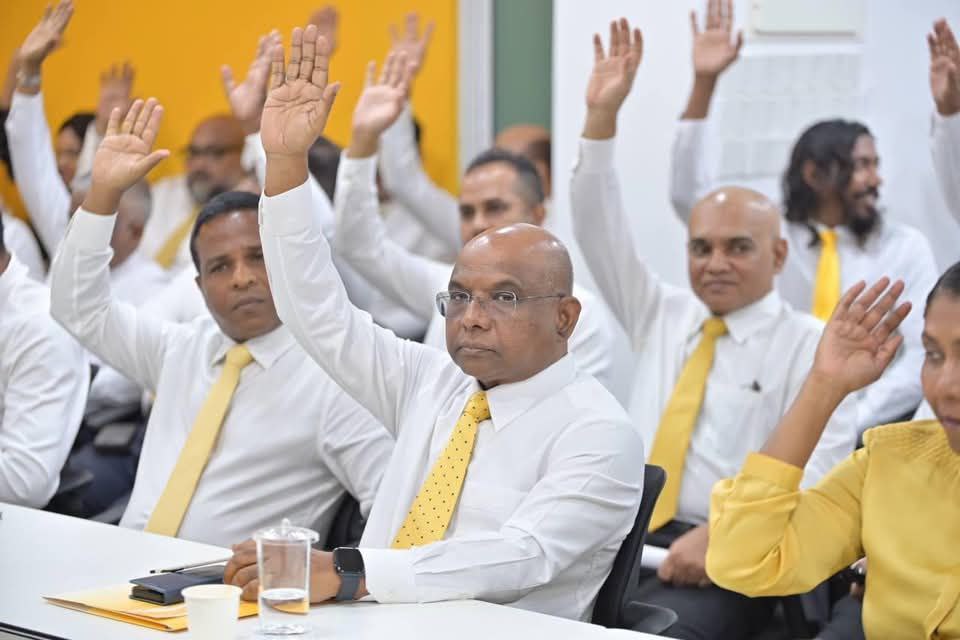 ފަނޑިޔާރުން ވަކިކުރުން؛ އެމްޑީޕީން ބުނީ ޖުޑިޝަރީއަށް އޮތް އިތުބާރު ގެއްލޭނެކަމަށް