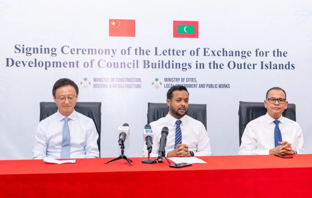 Signing of agreement with Chinese government for construction of council buildings in 50 islands, Photo: Ministry