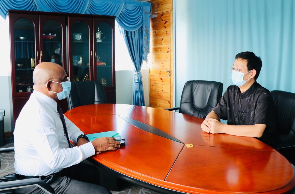 ޗައިނާގެ އެހީގައި ހިންގާ މަޝްރޫޢުތަކާއި ކޯވިޑާއި ގުޅޭ އެހީތަކާއި ބެހޭގޮތުން މަޝްވަރާކޮށްފި