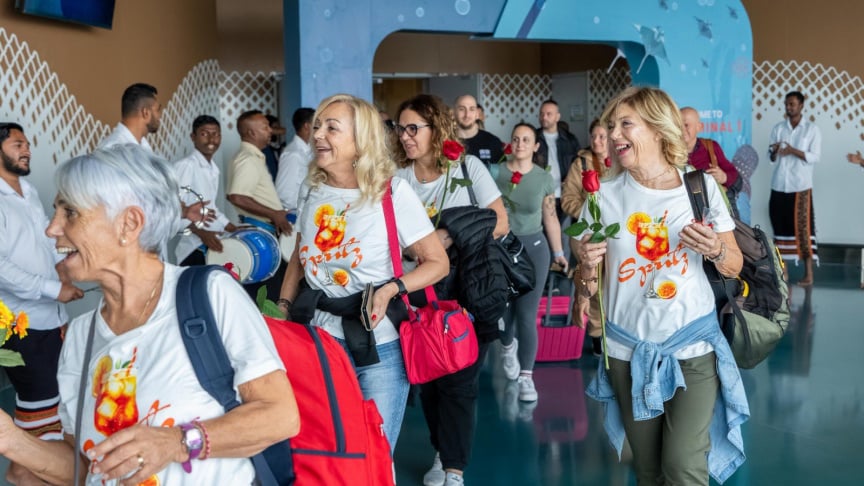 އާންމު ތަންތަނުގައި ބިކިނީގައި އުޅޭނަމަ ފިޔަވަޅު އަޅަން އެދި މަޖިލީހަށް ޕެޓިޝަނެއް