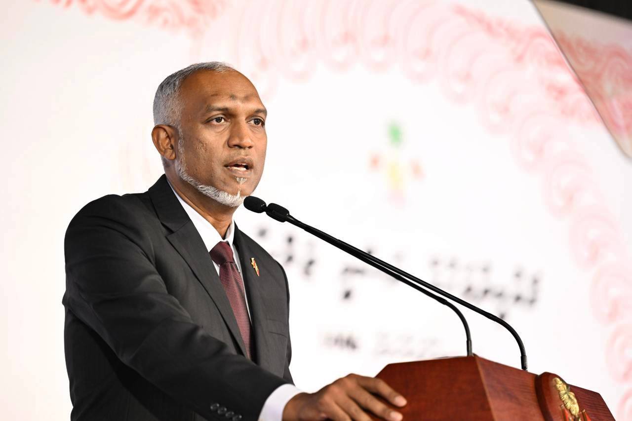 ގައުމަށް ވަފާތެރި ދަރީން ބިނާކުރަން މަސައްކަތްތެރި ޖީލުތަކެއް ބިނާކުރަން ޖެހޭ: ރައީސް