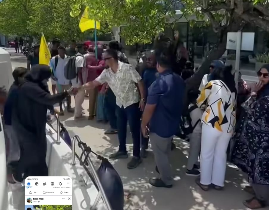 ލޫޓުވާލައިފި މުޒާހަރާއަށް ރަށްރަށުން މީހުން އަންނަން ފަށައިފި