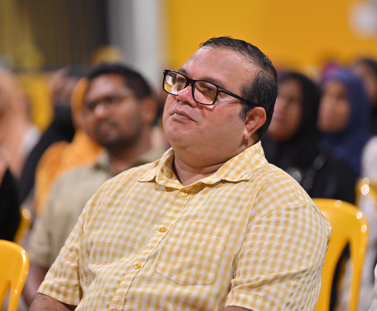 މަޖިލީހުން އެއްބާރުލުން ނުދޭކަމަށް ބުނާ ވާހަކައަށް އަސްލަމްގެ ރައްދެއް
