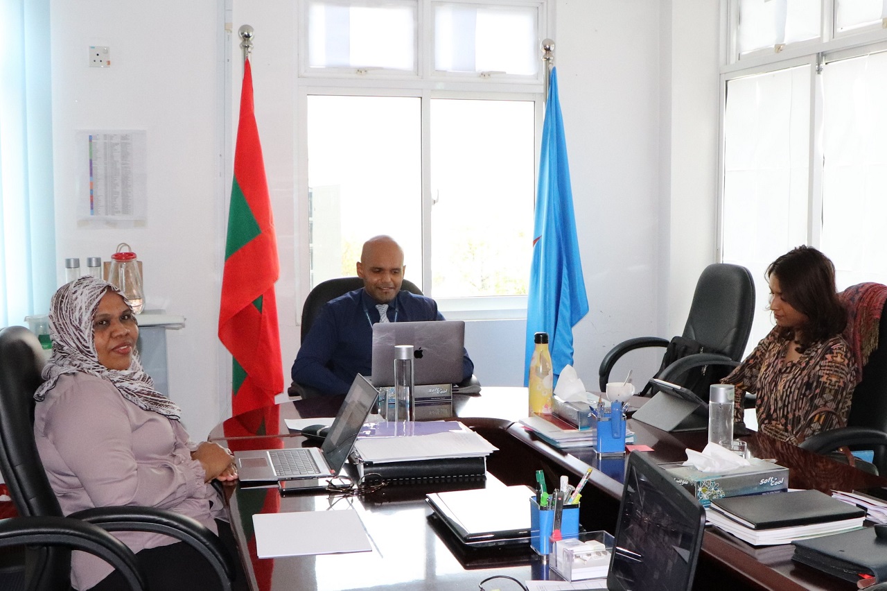 ރައީސް ނަޝީދަށް ޙަމަލާދިން މައްސަލަ ބަލަމުންދާކަމަށް އެޗްއާރުސީއެމުން ބުނެފި