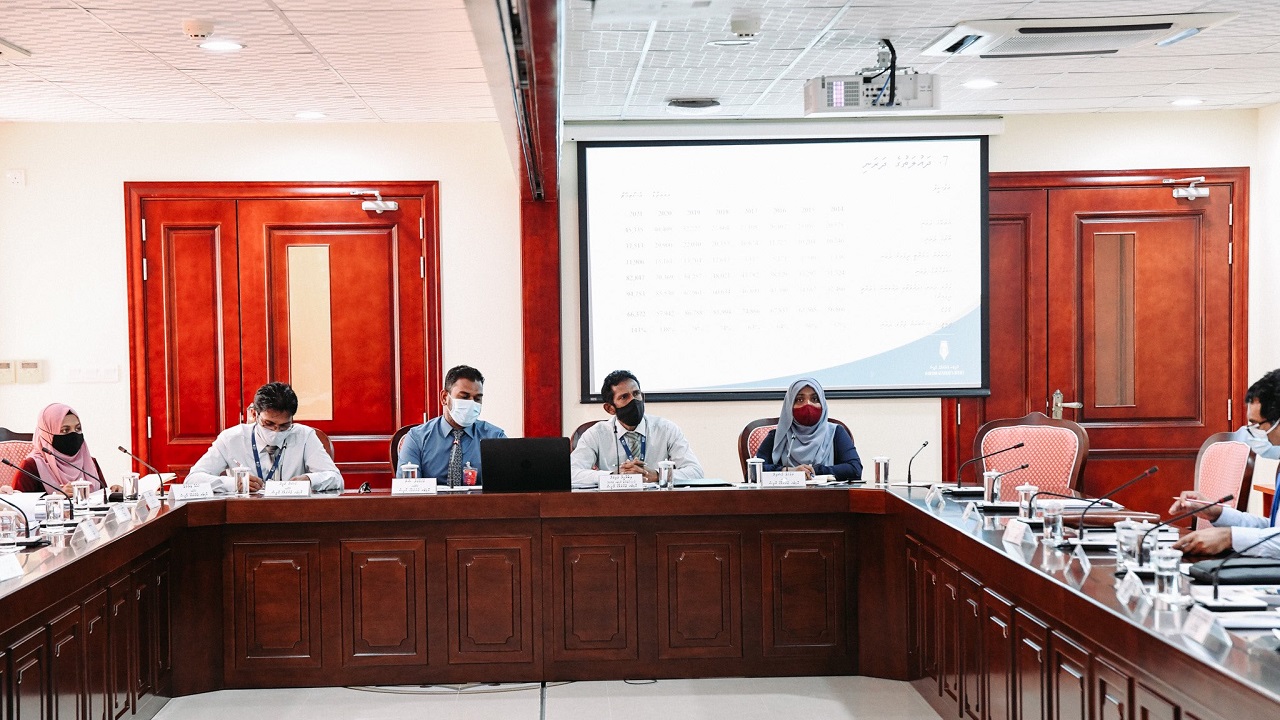 ދަޢުލަތުގެ ކުންފުނިތަކުގެ ހިންގުން ބަޖެޓަށް ބަރޯސާ ކުރުމަކީ ކަންބޮޑުވުމެއް: އޮޑިޓް އޮފީސް