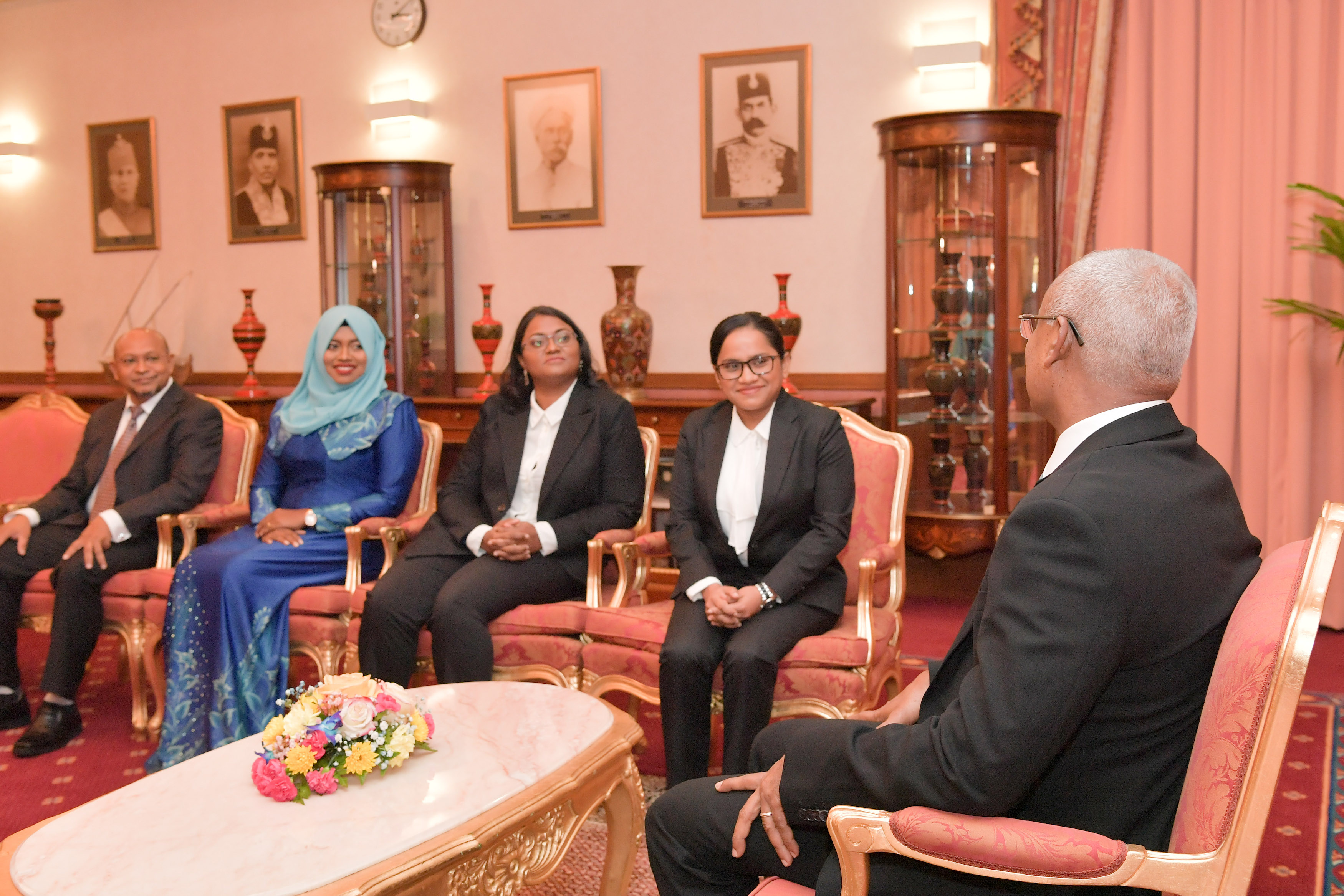 އޭސީސީީގެ މެންބަރުން ވަކިކުރުމަށް ބާއްވާ ކޮމިޓީ ބައްދަލުވުން މިއަދު ހަވީރު