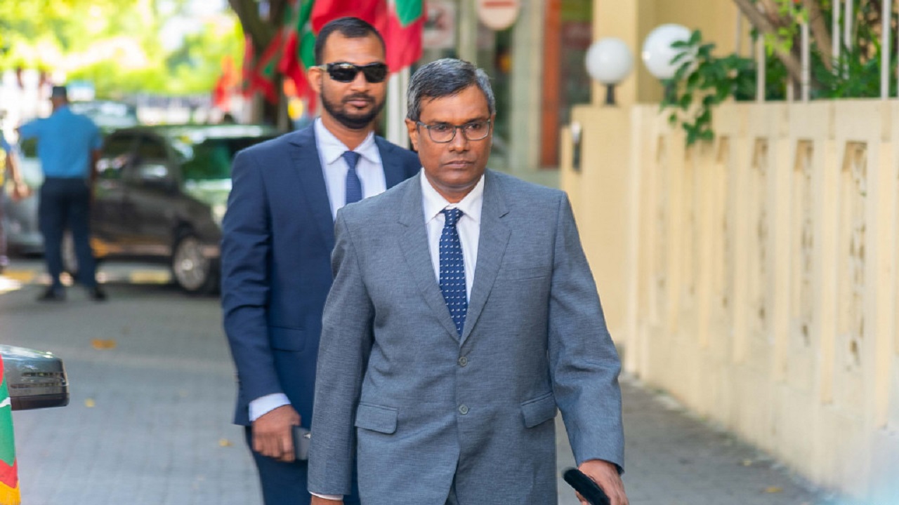 ޤާނޫނީ ދާއިރާއަކީ މާލީ ތަނަސްކަން ހޯދަން އިޚްތިޔާރުކުރާ ދާއިރާއަކަށް ނުހައްދަވާ: އުއްތަމަފަނޑިޔާރު