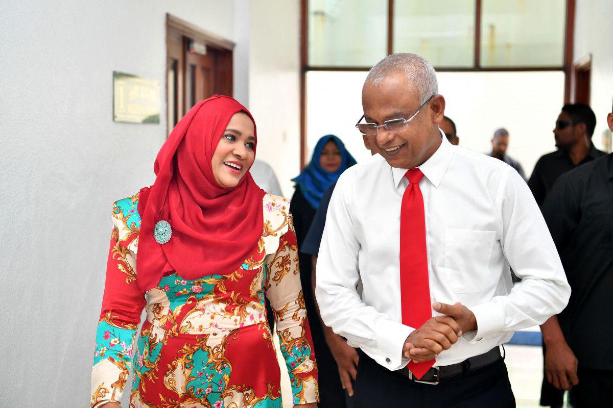 އެޗްއާރުސީއެމްގެ ރައީސާ އީނާސްއާއި މެމްބަރު އާއިޝަތު އަފްރީން މަގާމުން އިސްތިއުފާ ދެއްވައިފި