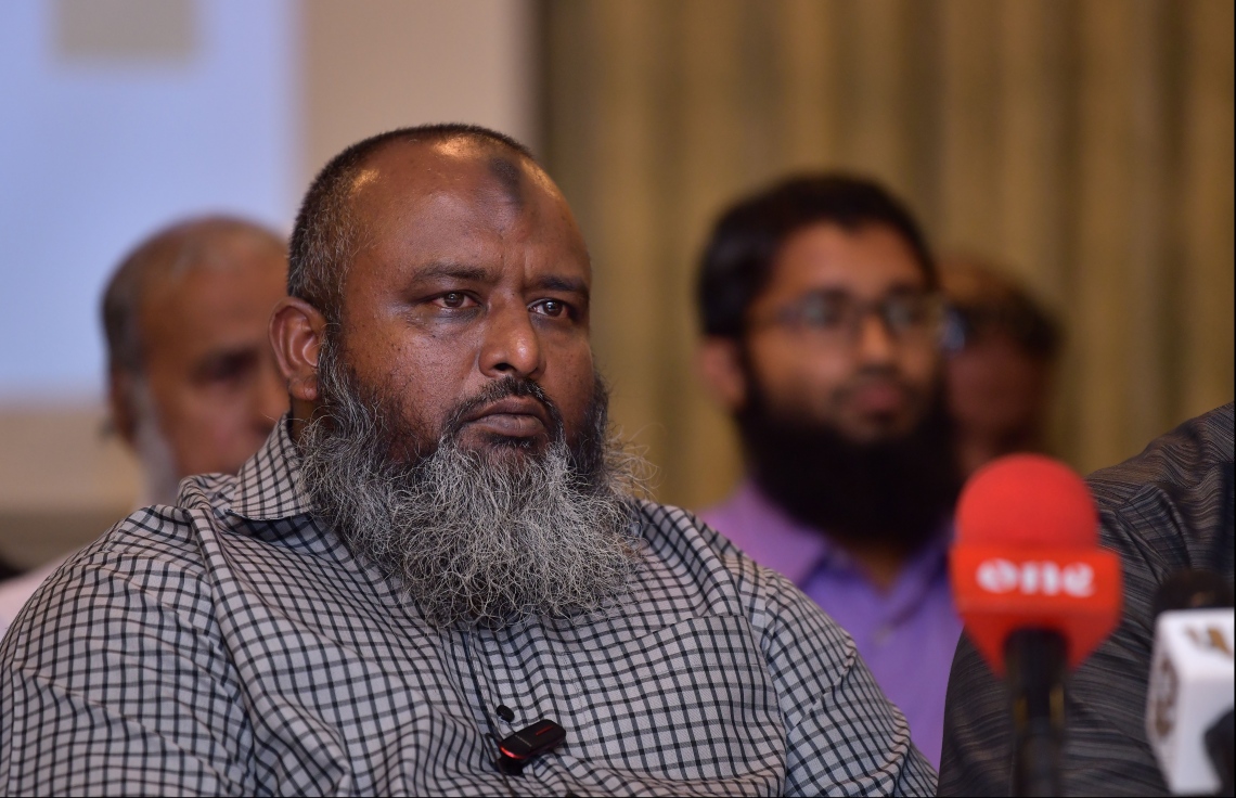 އިޔާޒު މިނިސްޓަރ ޒާހިރަށް: އިސްތިއުފާދެއްވަން ޖެހުނަސް ރައީސް ނަޝީދަށް ފިޔަވަޅު އަޅުއްވާ