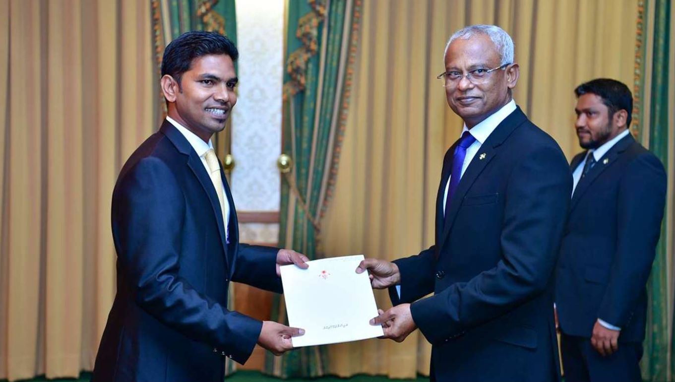 ފަނޑިޔާރުންނަށް ގުޅަނީ ރައީސް އޮފީހުގައި އުޅޭ ކުއްޖެކޯ؟: ޑރ.ޝަހީމް