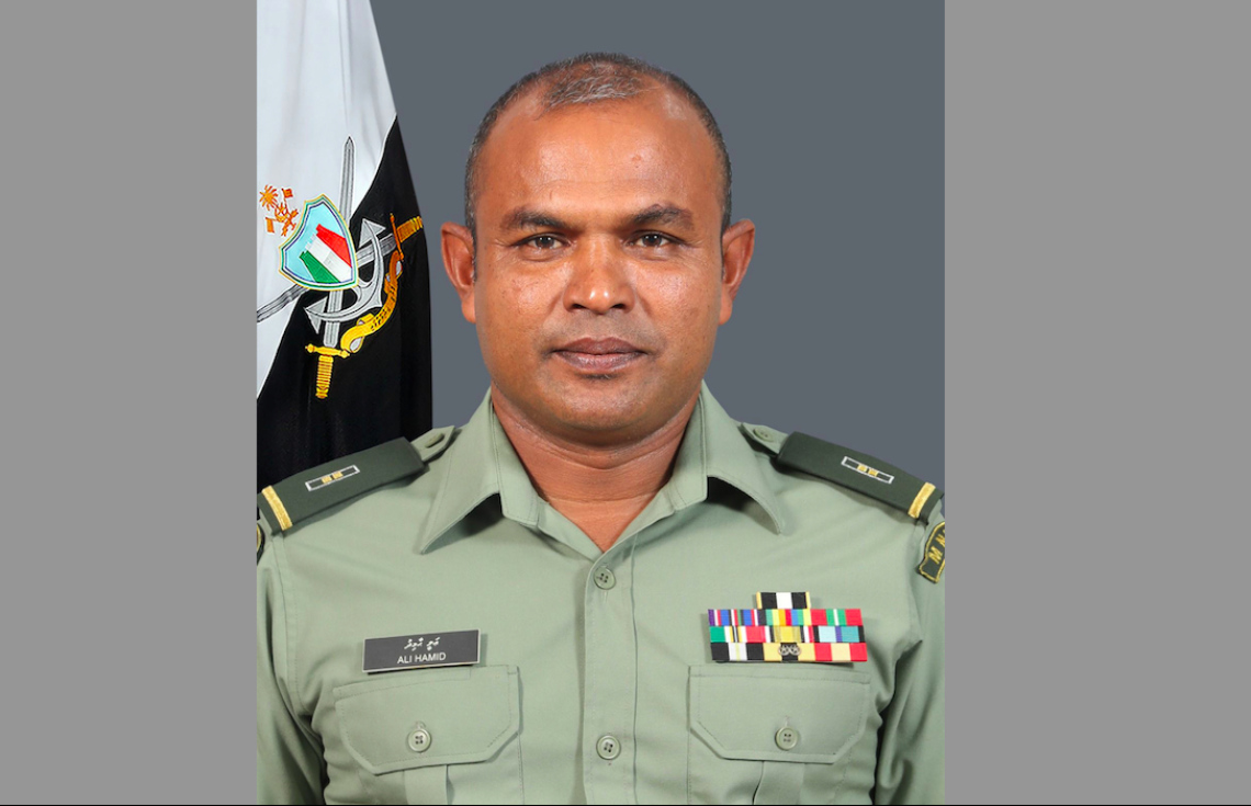 ލޭންޑިން ކްރާފްޓް ބަންޑުން ޖަހާލުން: ނިޔާވި އަލީ ހާމިދުގެ ޢާއިލާއަށް ރައީސްގެ ތައުޒިޔާ