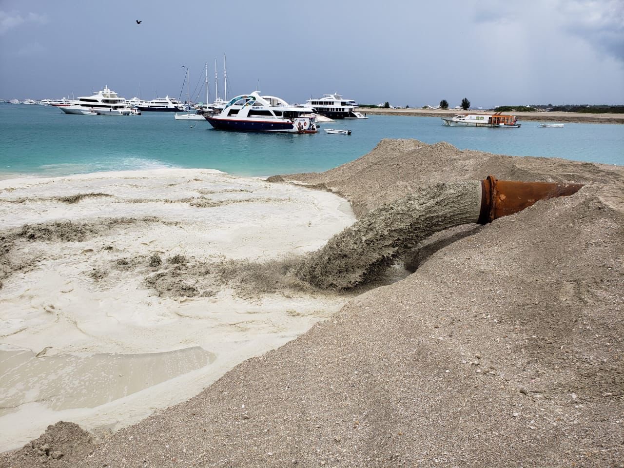 ބިން ހިއްކުމުގެ މަޝްރޫއުތައް ވަގުތީ ގޮތުން ހުއްޓާލަން އީޕީއޭއިން އަންގައިފި