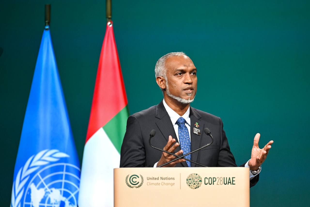 އަމާޒަކީ ކަރަންޓުގެ 33 އިންސައްތައަކީ އިޢާދަކުރަނިވި ހަކަތައަށް ހެދުން: ރައީސް