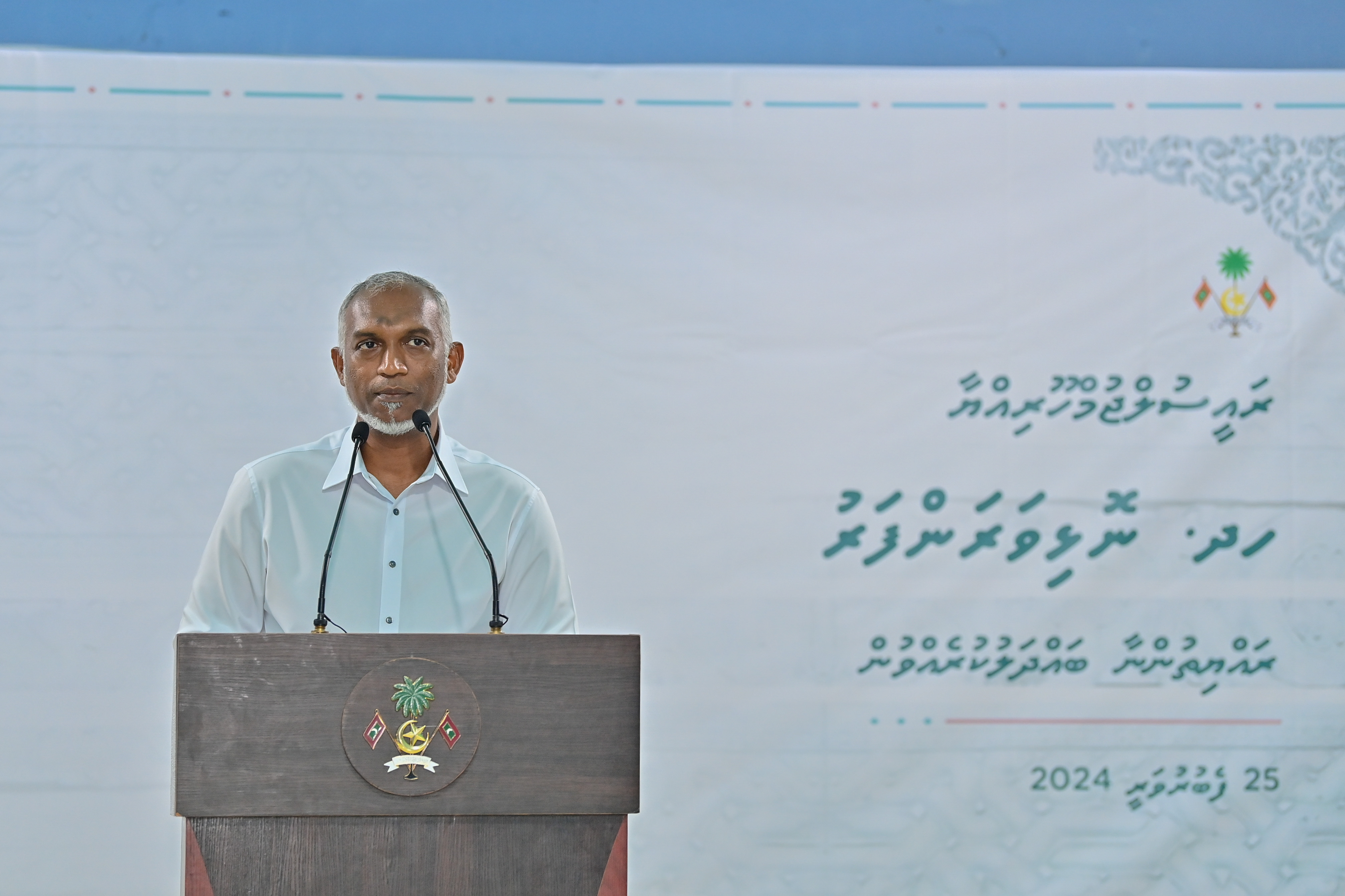 ރަނގަޅު ފެންވަރުގެ ހައުސިންގ މަޝްރޫޢެއް ނޮޅިވަރަންފަރުގައި ހިންގާނަން: ރައީސް