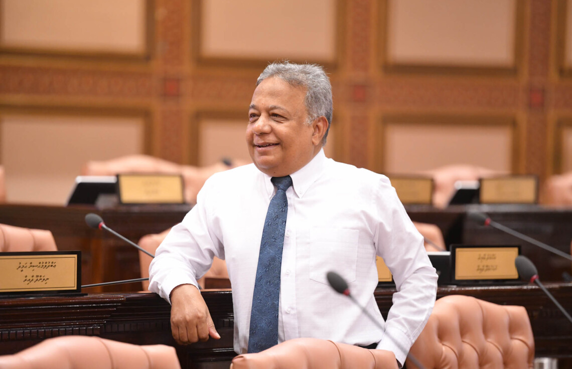 ސަލީމްގެ ސުވާލެއް: އެމްޑީޕީގެ ބާރު އޮތްއިރު މަޖިލީހުގެ 33 އިންސައްތަ އަންހެނުންނަށް ހާއްސަ ނުކުރީ ކީއްވެތޯ؟