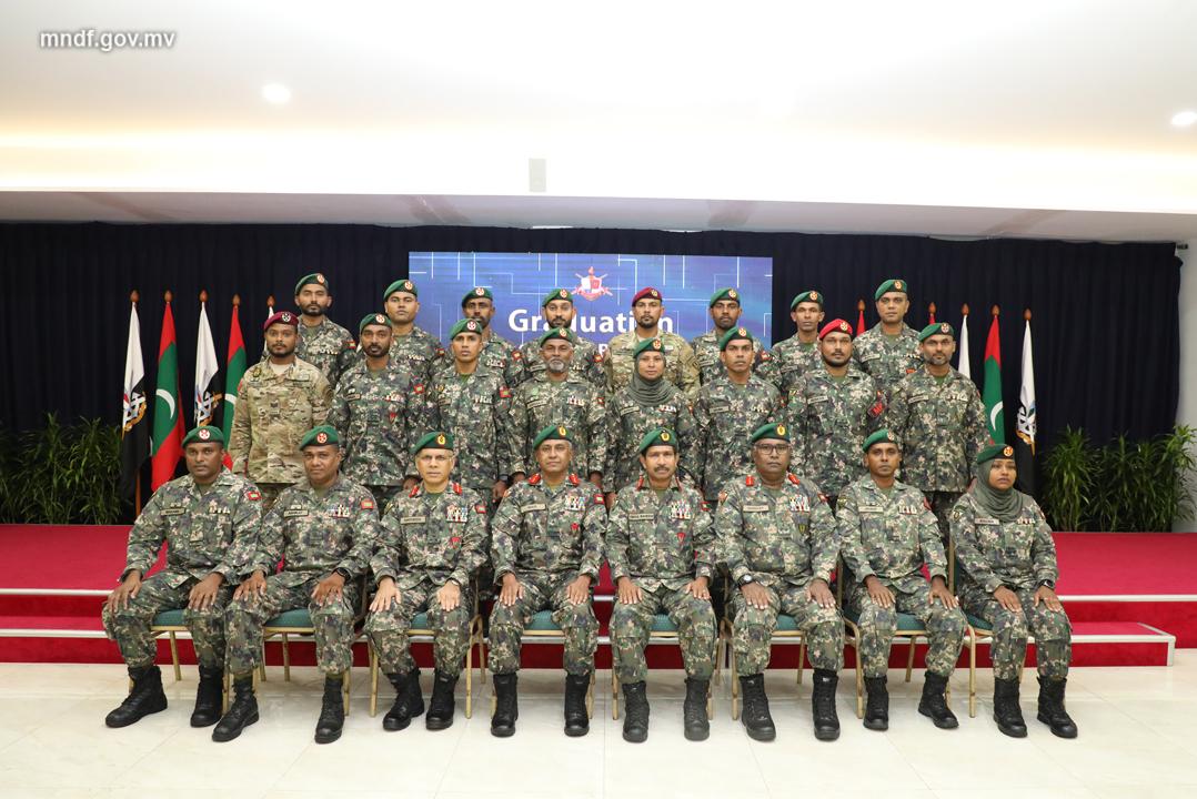 ސިފައިންގެ ވޮރަންޓް އޮފިސަރ ބޭސިކް ކޯހުގެ ދަރިވަރުން ދަސްވެނިވެއްޖެ