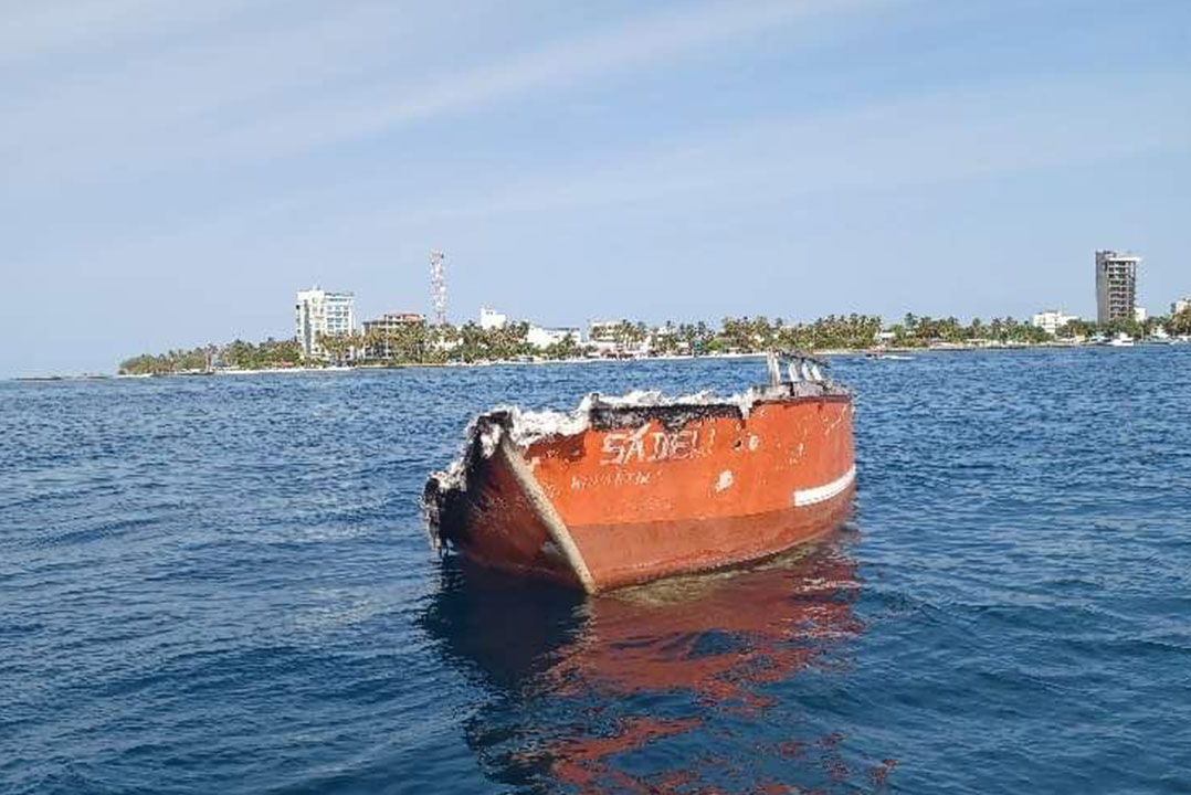 މާފުށީ ބޭރުން ދޯންޏެއްގެ ބައެއް އޮޔާދާތީ ސަމާލުވާން އެދިއްޖެ