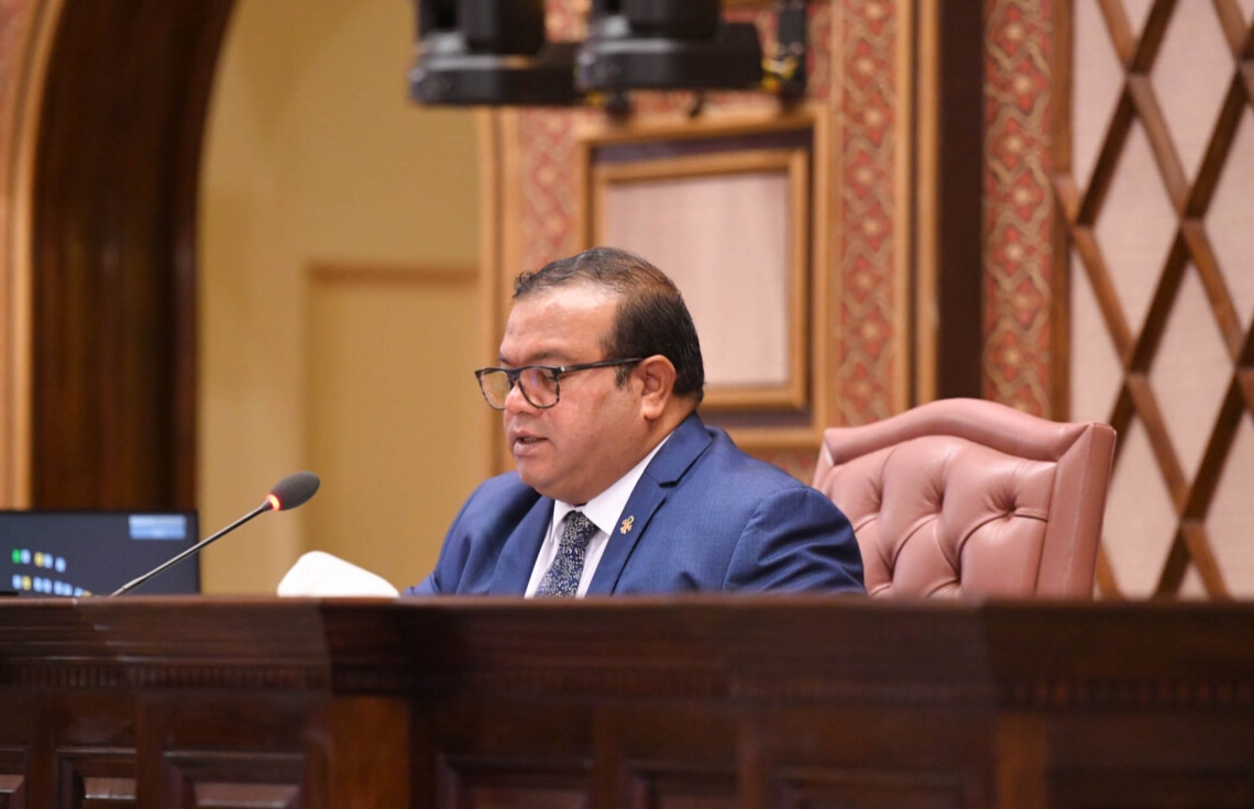 ވަޒީރުންނަށް ރުހުން ދިނުމަށް ދައުރުން ބޭރުން ޚާއްސަ ޖަލްސާއެއް ބޭއްވިދާނެ: އަސްލަމް