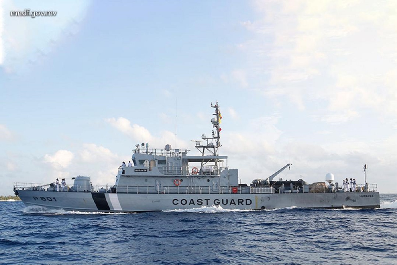 ޤަވާއިދާ ޚިލާފަށް މަސްވެރިކަން ކުރަން އުޅުނު މަސްބޯޓެއް އަތުލައިގެންފި