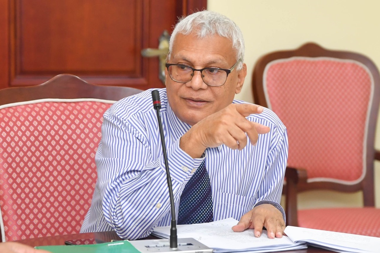 އިދިކޮޅު ފަރާތްތަކުގެ ކަންބޮޑުވުމަކީ ރާއްޖޭގެ އިޤްތިޞާދު ކުރިއެރުން: ޝަރީފް