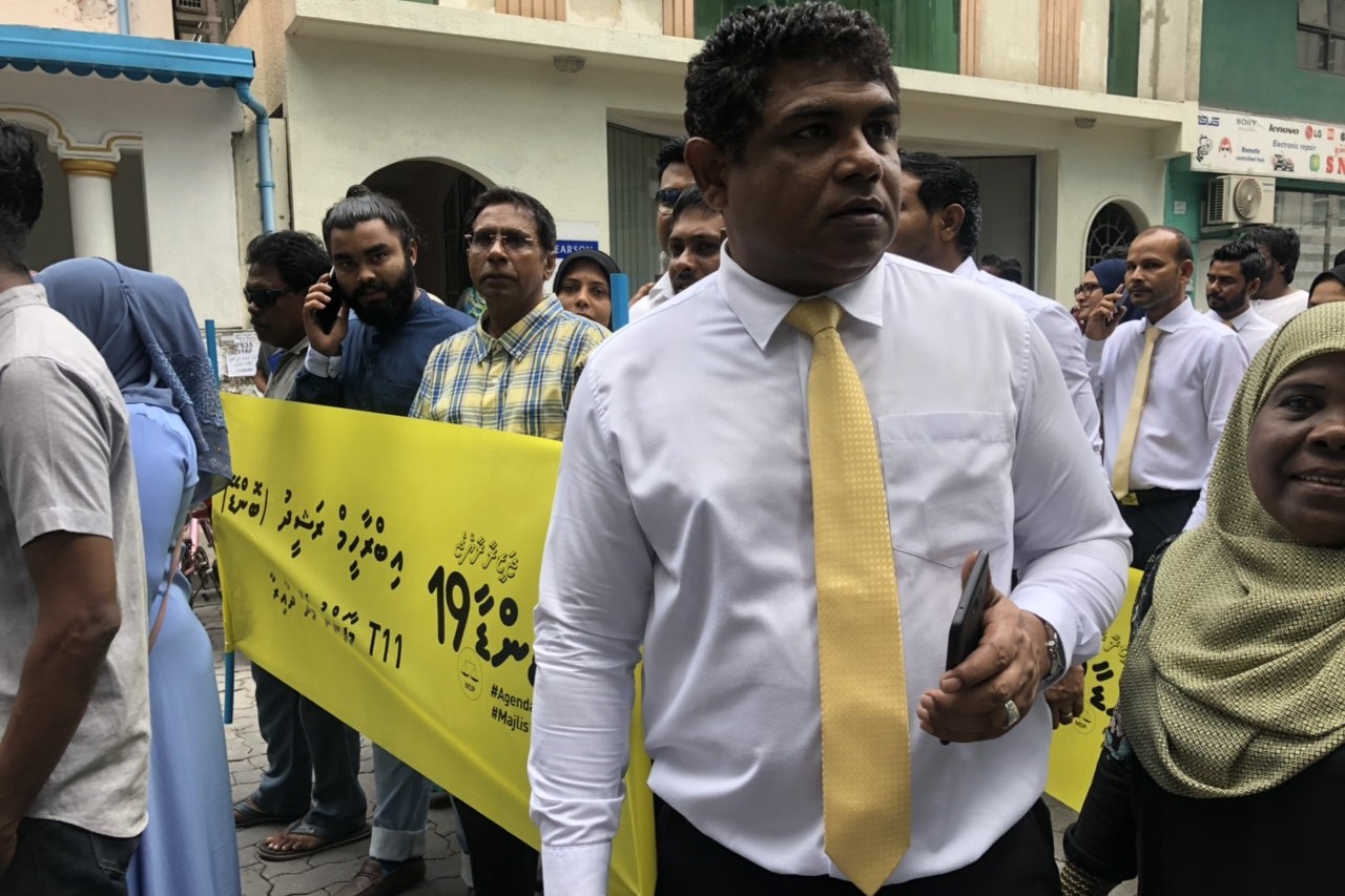 މިޙާލަތުގައިވެސް އިސްލާމިކް މިނިސްޓްރީން އިސްކަންދޭކަމަށް ބެލެވެނީ ކުރަފަތް ޖެހުމަށް - ބޮންޑޭ