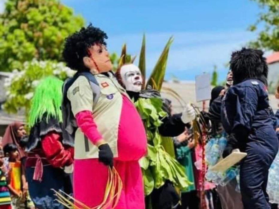 ސްކައުޓް ޔުނީފޯމްގެ ގަދަރުކުޑަވާގޮތަށް ހަރަކާތްތަށް ނުހިންގަން އެދިއްޖެ