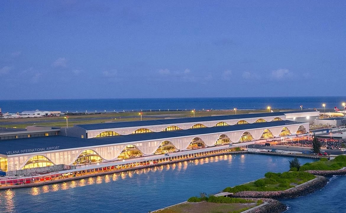 އާ ޓާމިނަލުން 2000 އަށްވުރެ ގިނަ ފަސިންޖަރުންނަށް ހިދުމަތް ދީފި