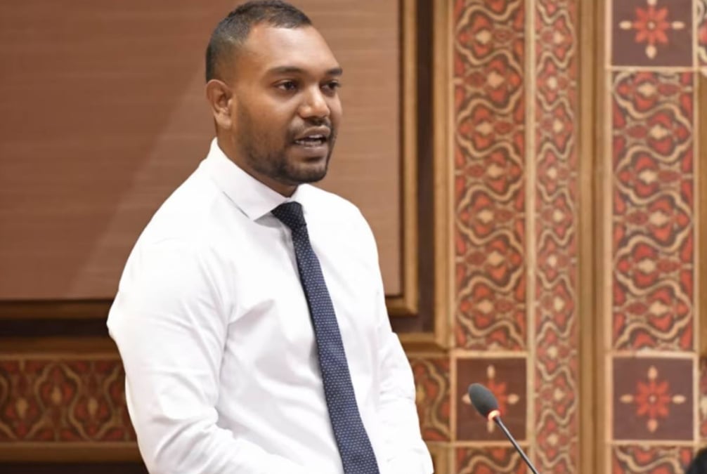 ރަށްރަށަށް ގޮސް ރައްޔިތުންގެ އަޑު އިއްވުމުގެ ފުރުސަތު ނުދޭ؛ ހަމައެކަނި ދިނީ ސަރުކާރުން ބޭނުންވި މެސެޖު: އައްދު