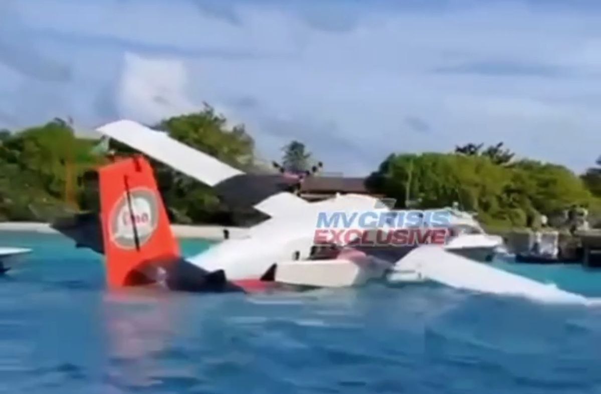 ބ. އަތޮޅު ރިސޯޓަކަށް ދަތުރުކުރި ސީޕްލޭނެއް އެކްސިޑެންޓްވެ ދިޔަވަނީ