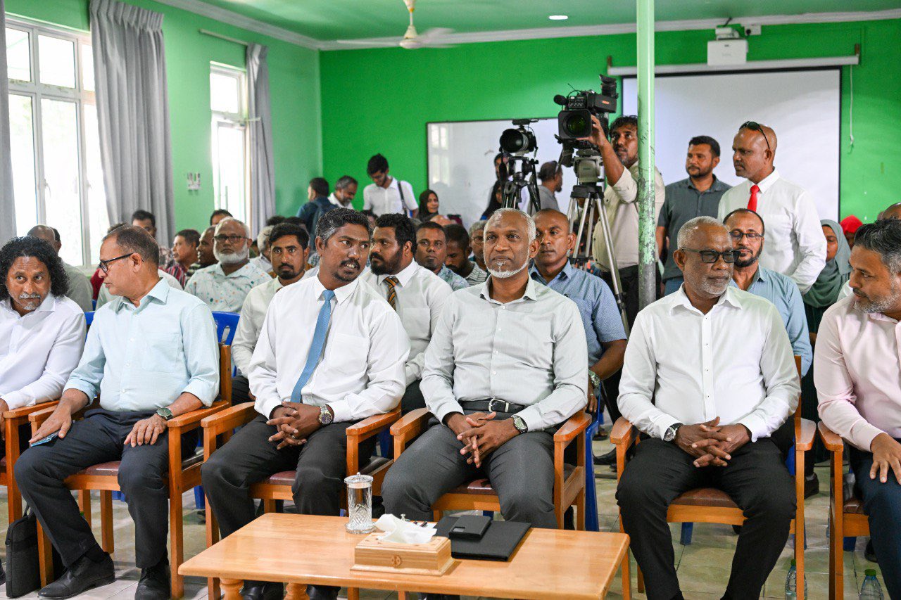 ކުރެންދޫ ގިރާ ސަރަޙައްދުގެ މައްސަލައަށް އެދެވޭ ހައްލެއް ގެނެސްދޭނަން: ރައީސް