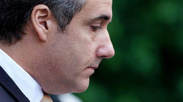 ޓްރަމްޕް ގެ ކުރީގެ ލޯޔަރު ޖަލުން ގެއަށް ބަދަލު ކޮށްފި