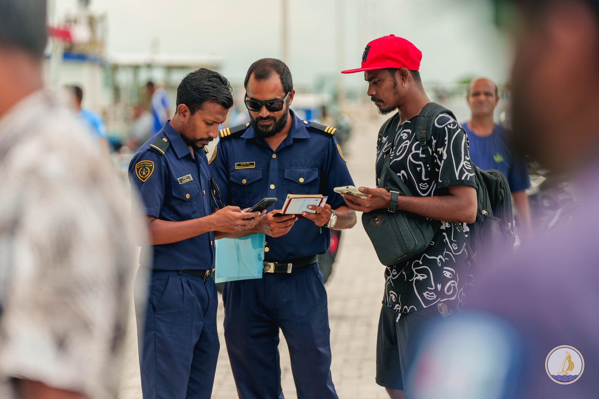 މާލެއިން ކުޅުދުއްފުއްޓަށް ދިޔަ ގަވާއިދާ ހިލާފަށް އުޅޭ ބިދޭސީންތަކެއްގެ މައްސަލަ ބަލަނީ