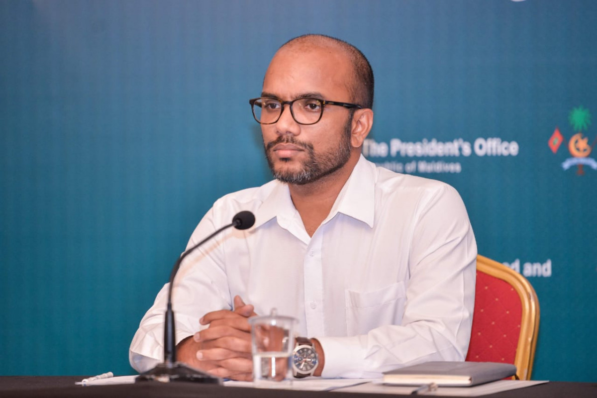 ކޮލެޓީ ބޭސް ގެންނަން ސޮއިކުރީ ކުރީ ސަރުކާރުން: އަމީރު