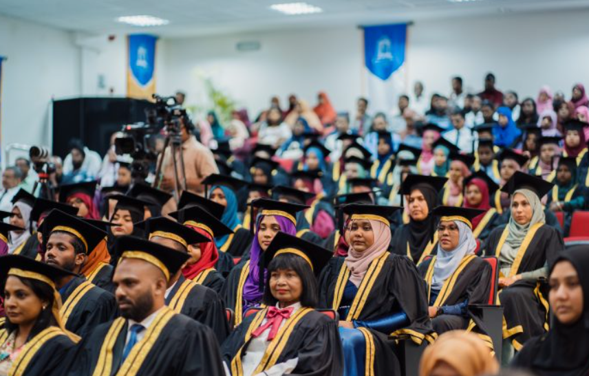 މަތީ ތައުލީމު ހާސިލް ކުރުމަށް ސަރުކާރުން 1 ބިލިއަނަށްވުރެ ގިނަ ރުފިޔާ ދޫކޮށްފި