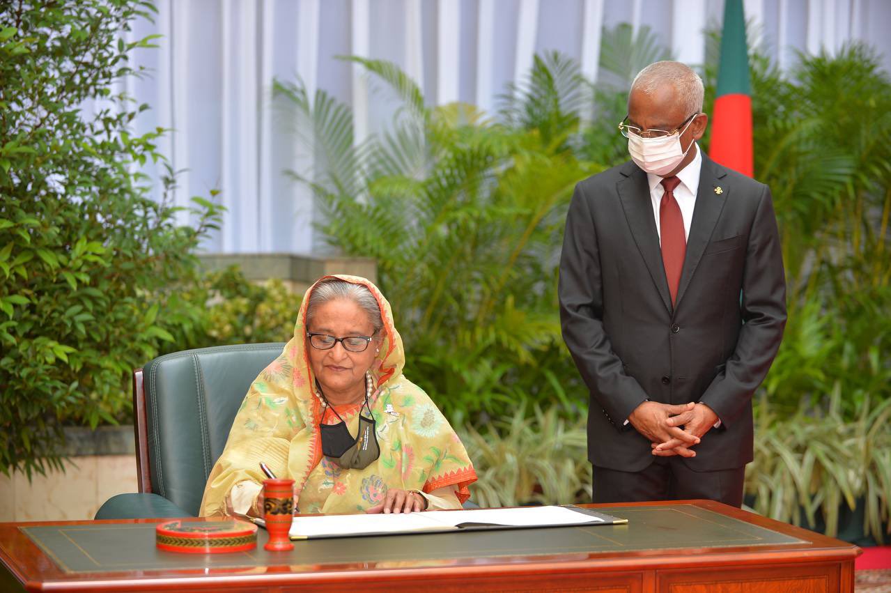 ދިވެހިރާއްޖެއާއި ބަންގްލަދޭޝްއާ ދެމެދު 4 އެއްބަސްވުމެއްގައި ސޮއިކޮށްފި