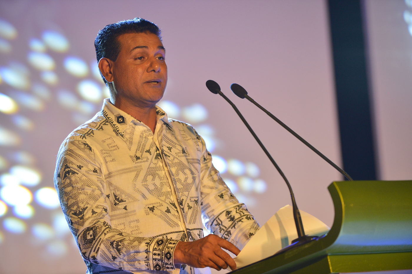 ނަސްރުގެ ދުވަހާ ކުރިމަތިލާއިރު މިނިވަންކަމަށް ވަނީ ގޮންޖެހުންތައް ކުރިމަތިވެފައި - ސަން ޝިޔާމް