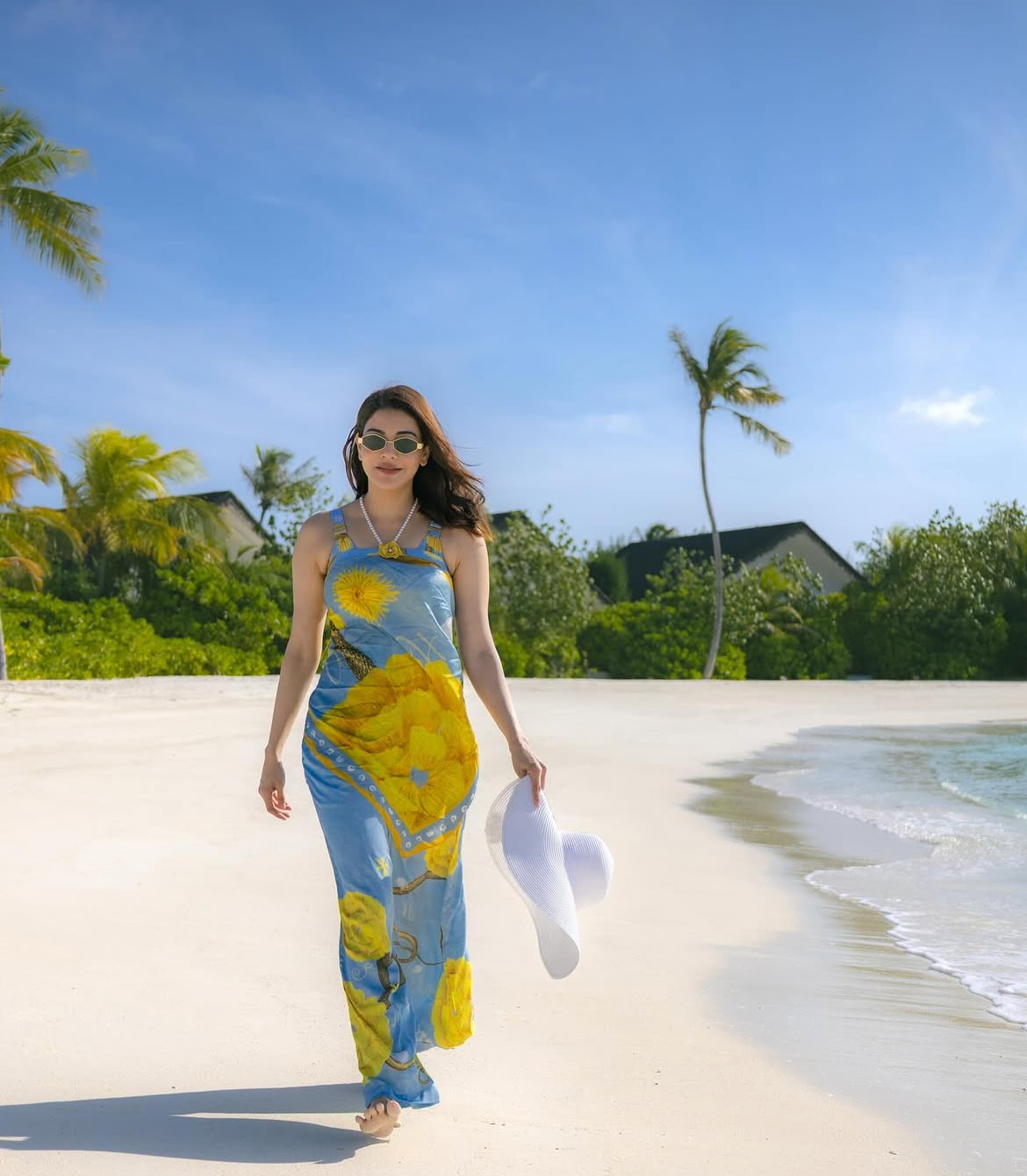 ކާޖަލް އަގަރްވާލް ޗުއްޓީއަށް ރާއްޖޭގައި