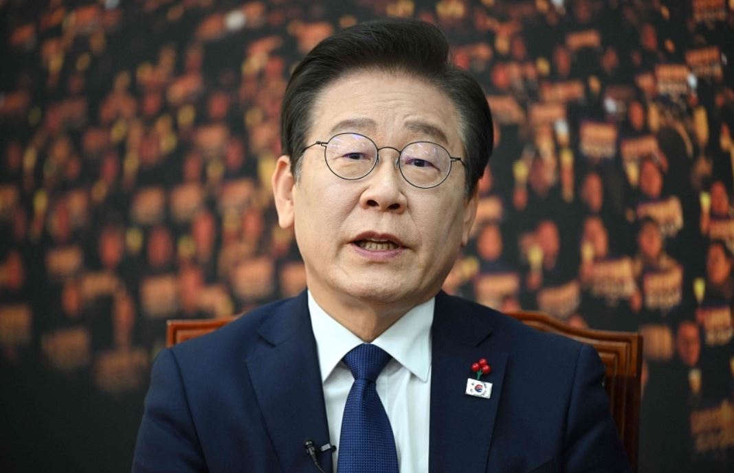 Mr Lee Jae-myung (above), leader of South Korea's main opposition Democratic Party, said it will try again on Dec 14 to impeach President Yoon Suk Yeol. PHOTO: AFP