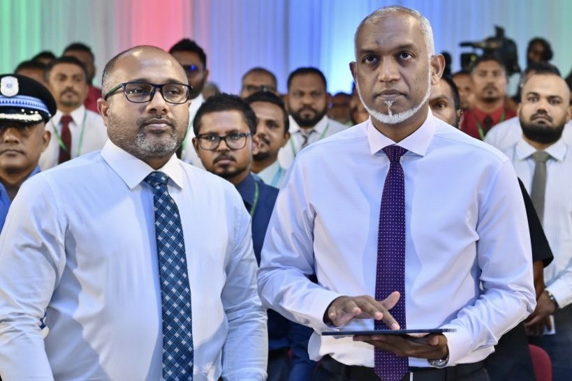 ދާޚިލީ ސަލާމަތާބެހޭ ވުޒާރާގެ ދަށަށް ކޮމިއުނިމޭޝަން އޮތޯރިޓީ ބަދަލު ކުރަށްވައިފި