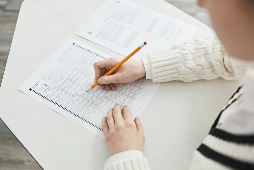 ސްޓްރެސް ނުވެ ޓެސްޓުން ފާސްވާނީ ކިހިނެއް؟