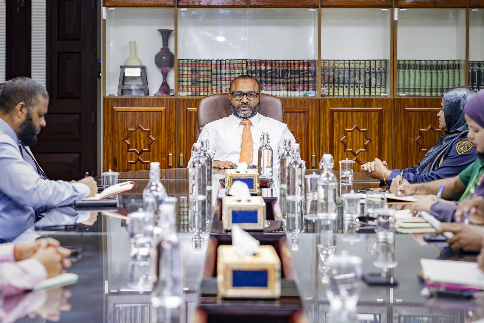 ހައްޖުވެރިންނާ ގާތުން މަސައްކަތް ކުރުމަށް ހައްޖު މިޝަންގެ މެމްބަރުންނަށް އިލްތިމާސްކޮށްފި