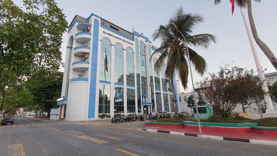 ދިއްފުށި ކުއްޖާއަށް ޖިންސީ ގޯނާކުރިކަމުގެ ތުހުމަތުގައި އެއްވެސް މީހަކު ހައްޔަރެއް ނުކުރޭ