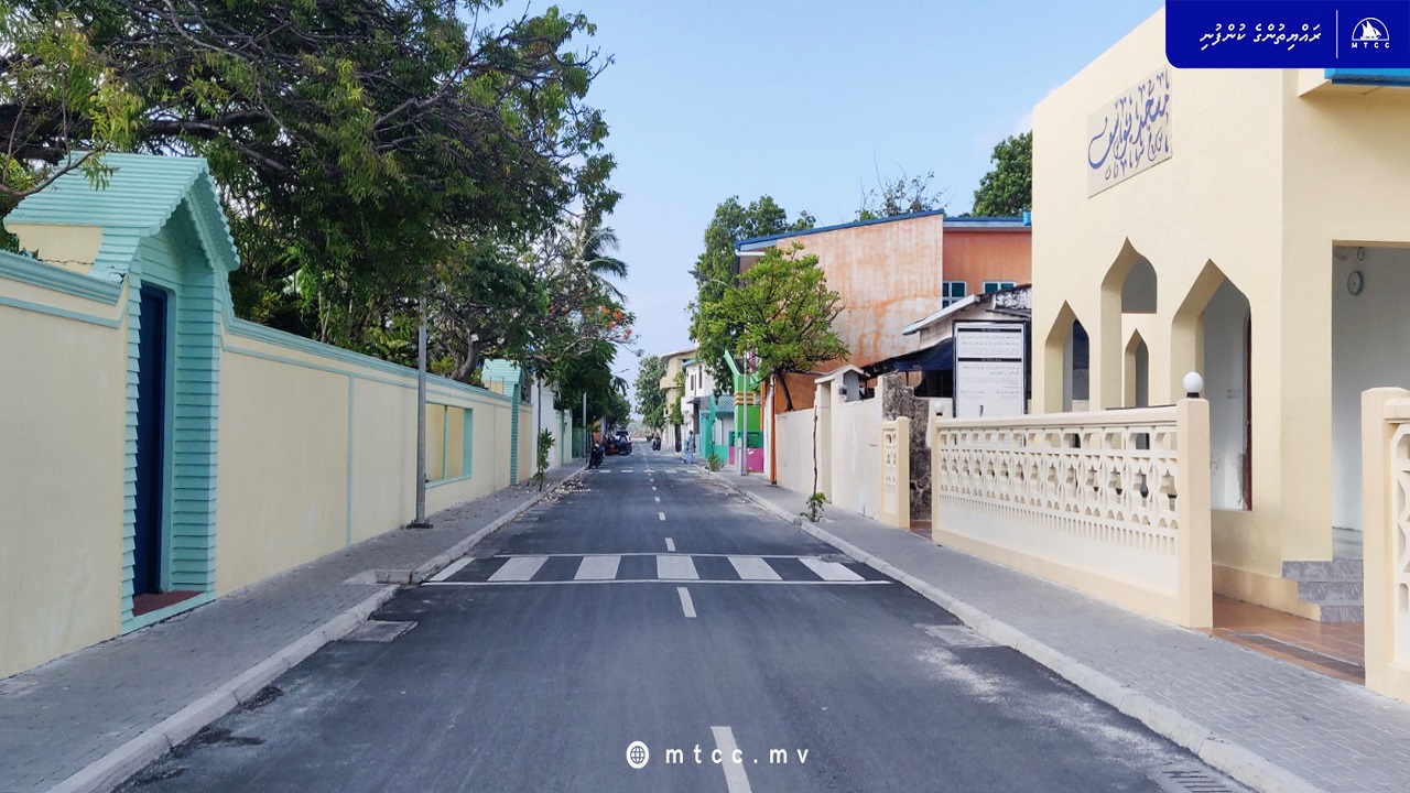 ބ. އޭދަފުށީ މަގުތައް ހެދުމުގެ މަޝްރޫޢު ނިމެނީ