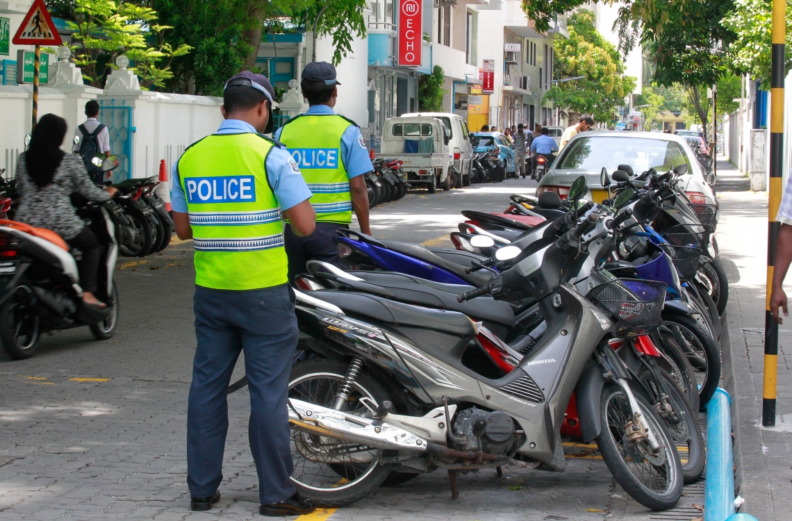 ކުޑަކުއްޖަކަށް ބަރަހަނާ މަންޒަރު ދެއްކި މައްސަލައެއް ބަލަން ފަށައިފި