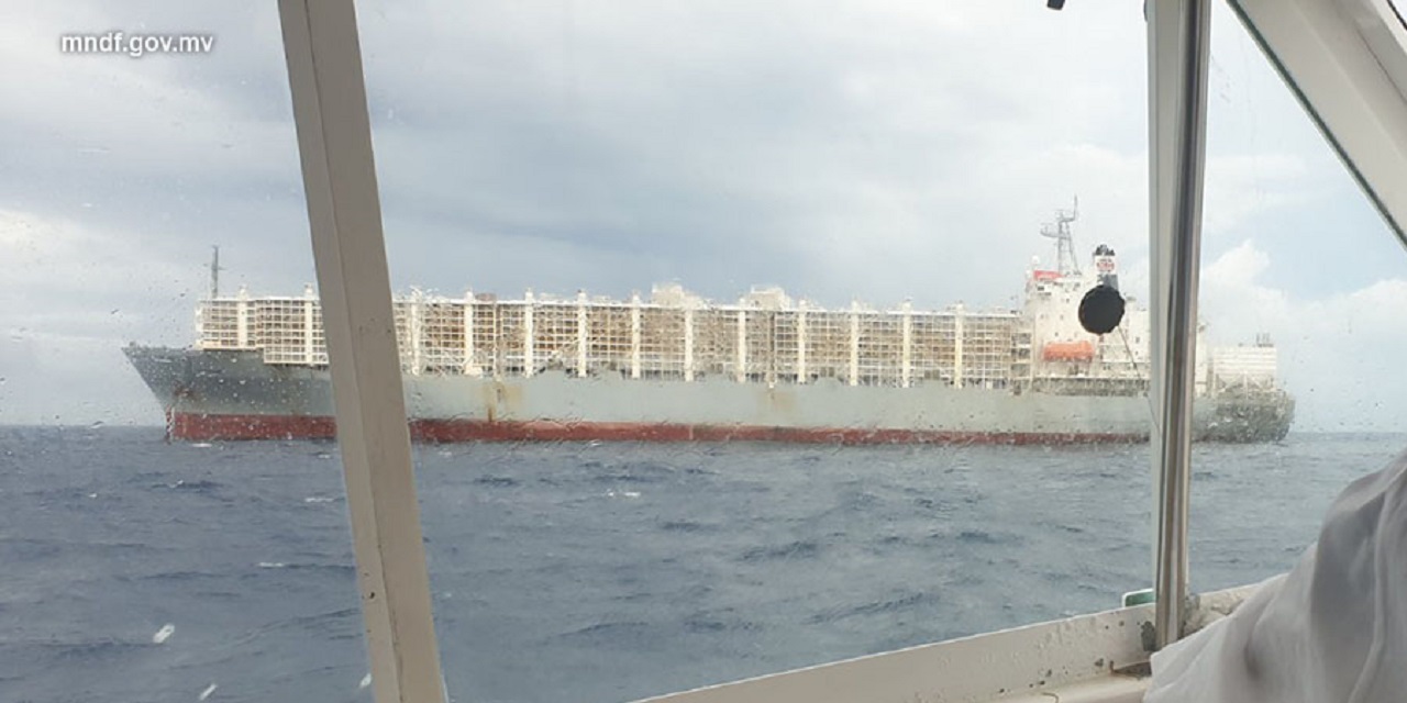 ބޭރުގެ އާގު ބޯޓެއްގައި އޮތް ބަލިމީހަކު އެމްއެންޑީއެފުން ލ.ގަމަށް ގެންގޮސްދީފި