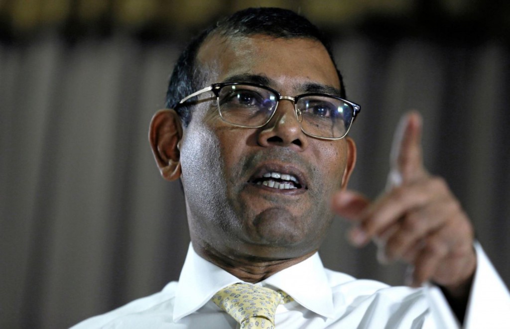 ޝައުނާ ފައްޔާޒަށް ތާއީދު ކުރެއްވުމުން ރައީސް ނަޝީދު ރަތަށް!