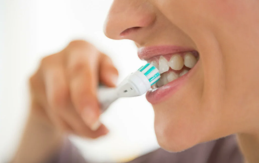 ނިދުމުގެ ކުރިން ދަތް އުނގުޅަން ޖެހެނީ ކީއްވެ؟